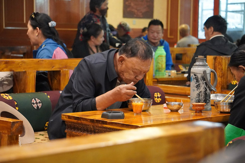 Chakula bora na kitamu cha Tibet chaonyesha ladha nzito ya mshikamano wa watu na utamaduni wa Tibet