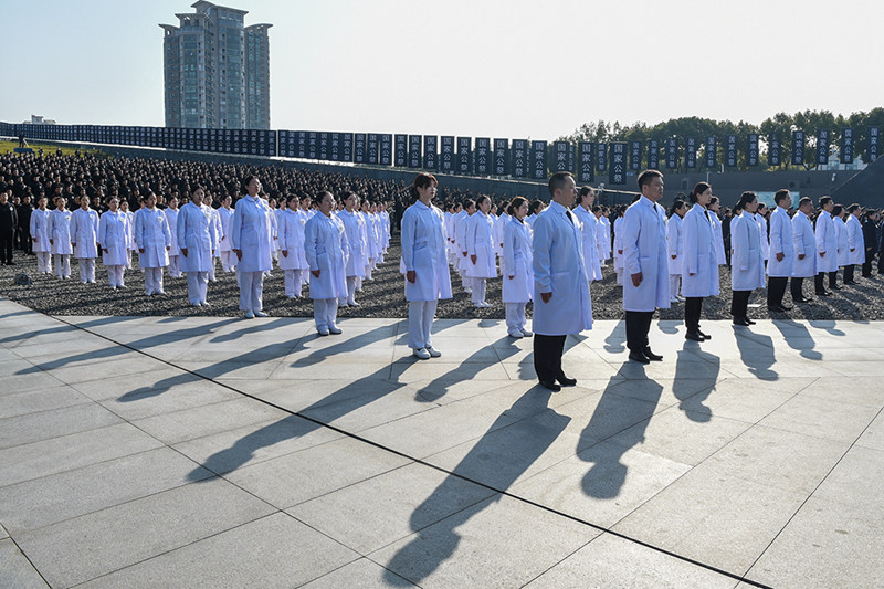 Shughuli za Kitaifa za kumbukumbu za Wahanga wa Mauaji ya Nanjing zafanyika Nanjing