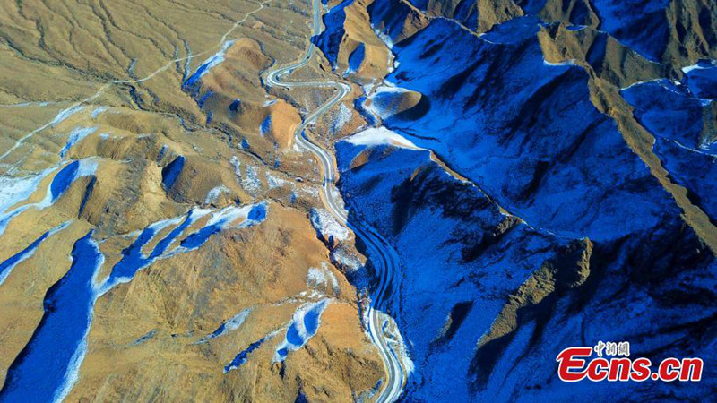 Barabara Vijijini zaboresha Maisha ya Wanavijiji wa Xinjiang
