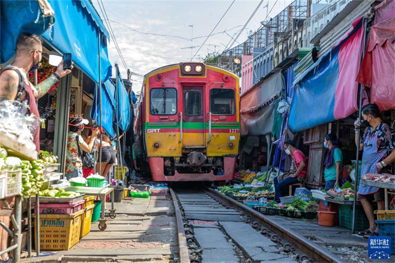 Hali ya Soko la Reli ya Maeklong la Thailand chini ya athari za maambukizi ya virusi vya korona