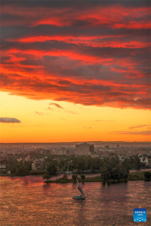 Mandhari ya machweo huko Cairo, Misri