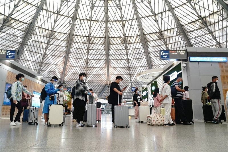 Mji wa Shanghai nchini China warejea katika hali ya kawaida huku maambukizi ya virusi vya Korona yakipungua