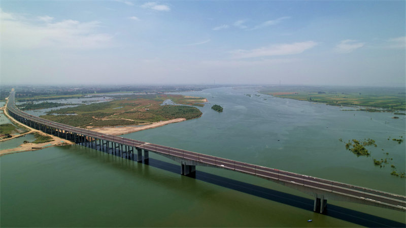 Daraja la pili la Mto Hanjiang huko Yicheng  mkoani Hubei litazinduliwa