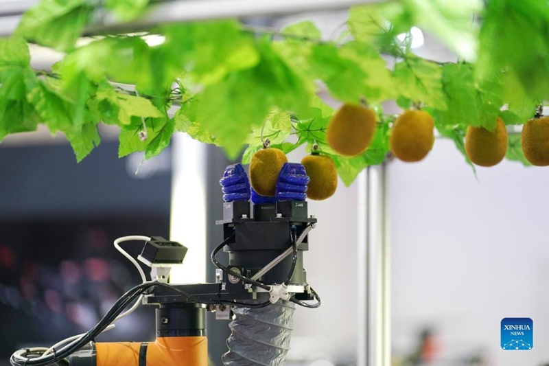 Maonesho ya Mkutano wa Kimataifa wa Roboti (WRC) katika Mji wa Beijing yaonyesha teknolojia na bidhaa mpya za roboti