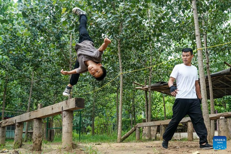 Mshabiki wa Kungfu aanzisha darasa kwa watoto wa kijijini