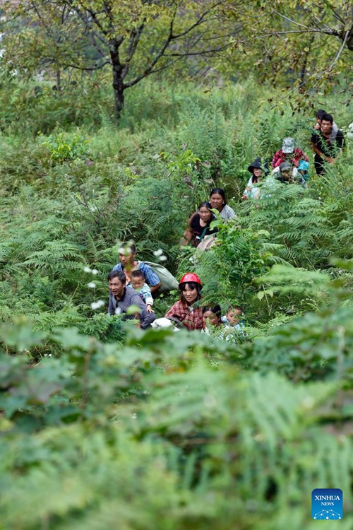 Juhudi za kutoa misaada kwa waathirika wa tetemeko la ardhi zinaendelea Sichuan, China