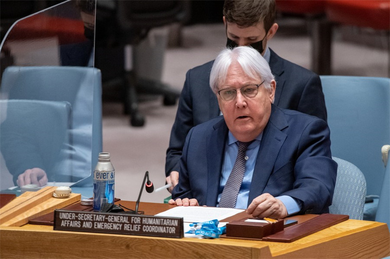 Naibu Katibu Mkuu wa Umoja wa Mataifa anayeshughulikia Masuala ya Kibinadamu na Mratibu wa Misaada ya Dharura Martin Griffiths akizungumza kwenye mkutano wa Baraza la Usalama la Umoja wa Mataifa kuhusu Yemen kwenye makao makuu ya Umoja wa Mataifa mjini New York, Marekani Machi 15, 2022. (Eskinder Debebe/Picha/Kutumwa na UN kupitia Xinhua)