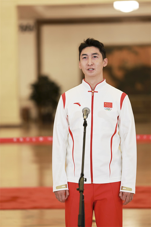 Mahojiano kwa wajumbe wanaohudhuria Mkutano Mkuu wa 20 wa CPC