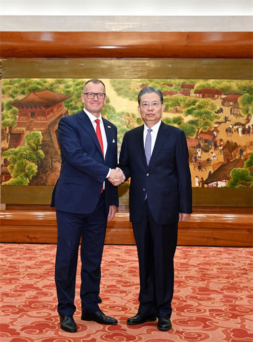 https://english.news.cn/20230418/3f9416c49588480ea7e19e3448b328e3/d8a5ade085714660b1bc65c263ed5587.jpg