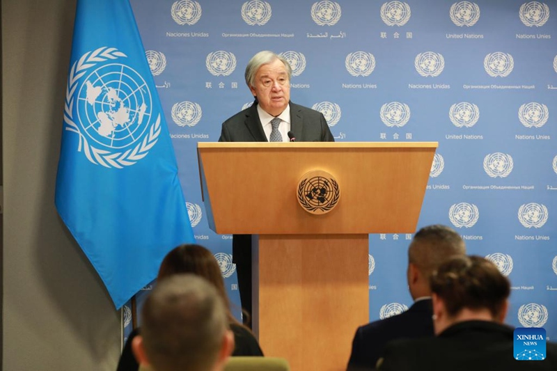 Katibu Mkuu wa Umoja wa Mataifa Antonio Guterres akizungumza katika mkutano na waandishi wa habari kuhusu kuongeza muda wa Mpango wa Nafaka wa Bahari Nyeusi kwenye makao makuu ya Umoja wa Mataifa mjini New York, Mei 17, 2023. (Xinhua/Xie E)