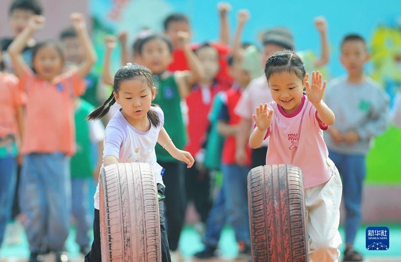 Shughuli mbalimbali za kuvutia zafanyika nchini China kukaribisha Siku ya Watoto ya Kimataifa, Juni Mosi