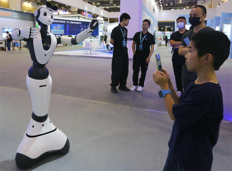Maonyesho ya Bidhaa za Akili Bandia Duniani 2023 yaanza kufanyika katika Mji wa Suzhou, Mkoa wa Jiangsu, China