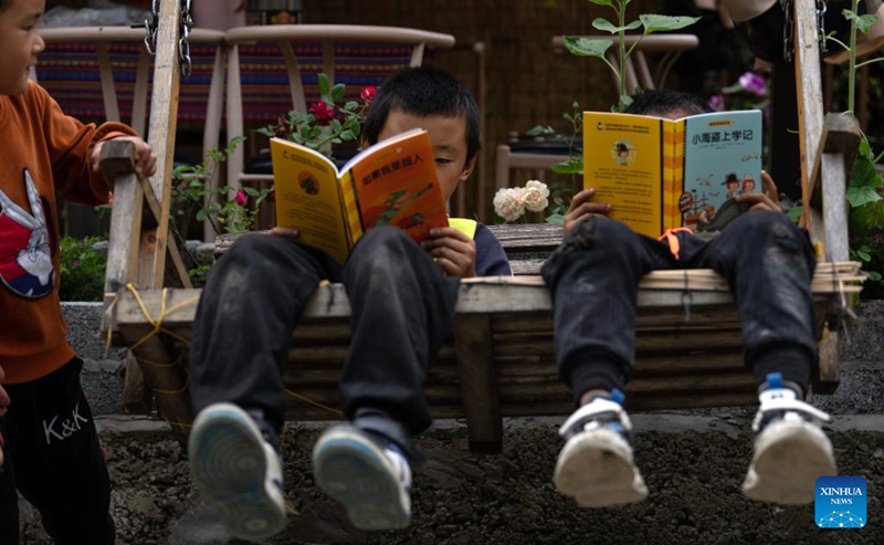 Maktaba ya vijijini yaamsha shauku ya watoto kupata ujuzi katika Mkoa wa Yunnan, China