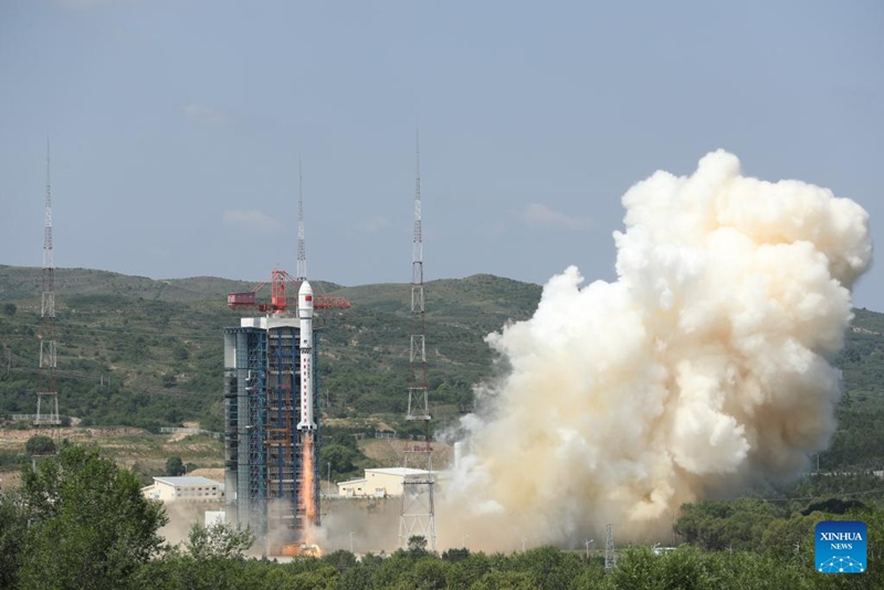 China yarusha satelaiti nne kwenye anga ya juu