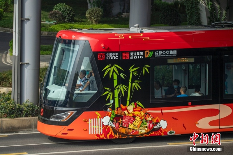 Treni za “Reli ya Akili Bandia” zaanza uendeshaji wa majaribio ili kusaidia Michezo ya Wanafunzi wa Vyuo Vikuu Duniani huko Chengdu, China