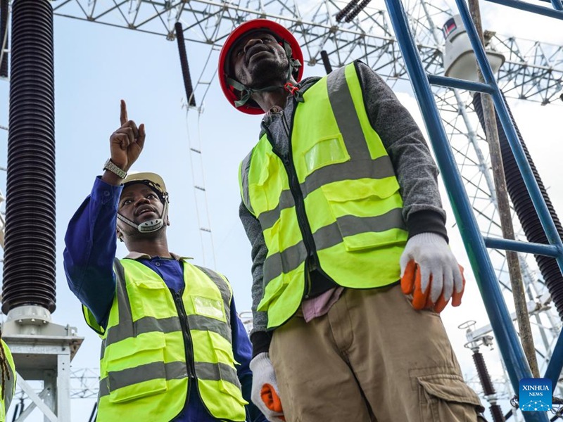 Habari ya picha: Mhandisi wa Umeme kutoka Kenya aliyehitimu masomo yake nchini China