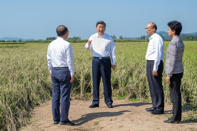 Rais Xi Jinping awatembelea wanakijiji walioathiriwa na mafuriko katika Mkoa wa Heilongjiang, China