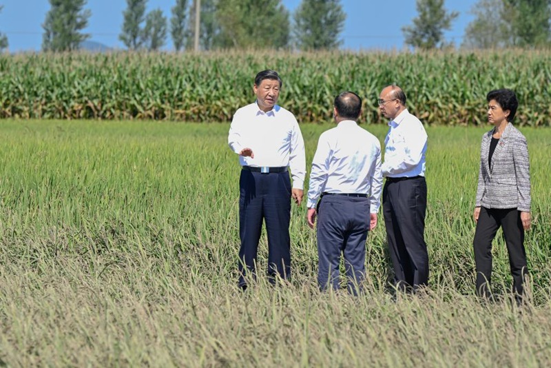 Rais Xi Jinping awatembelea wanakijiji walioathiriwa na mafuriko katika Mkoa wa Heilongjiang, China