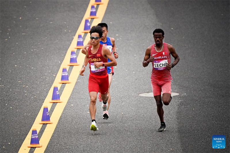 Habari Picha za Fainali za Mbio za Marathon katika Michezo ya 19 ya Asia ya Hangzhou