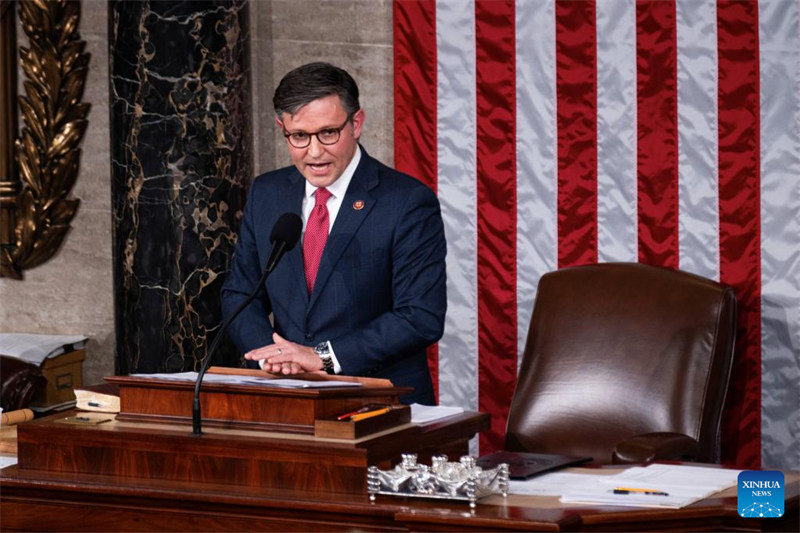 Mwakilishi wa Louisiana kupitia chama cha Republican Mike Johnson achaguliwa spika mpya wa bunge la Marekani baada ya wiki kadhaa za mivutano