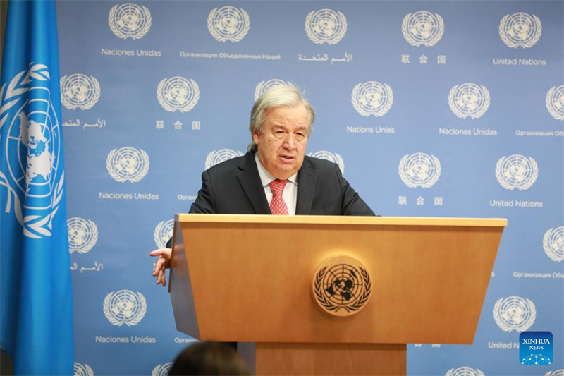 Katibu Mkuu wa Umoja wa Mataifa Antonio Guterres akizungumza katika mkutano na waandishi wa habari kwenye makao makuu ya Umoja wa Mataifa mjini New York, Novemba 6, 2023. (Xinhua/Xie E)