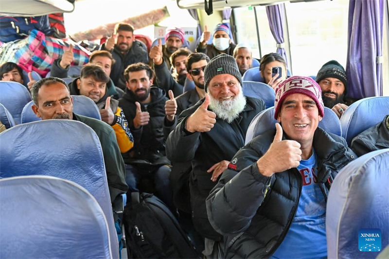Kivuko cha Khunjerab, bandari kuu ya nchi kavu inayounganisha China na Pakistan