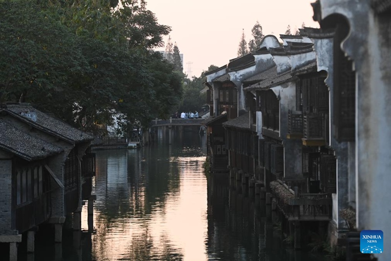 Mandhari ya mji wa Wuzhen wa maji ulioko Mkoa wa Zhejiang, China