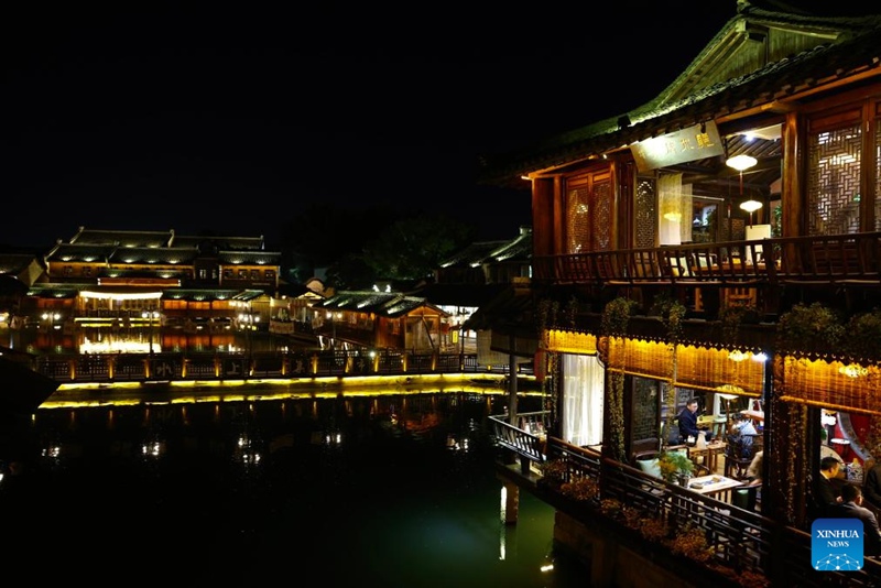 Mandhari ya mji wa Wuzhen wa maji ulioko Mkoa wa Zhejiang, China