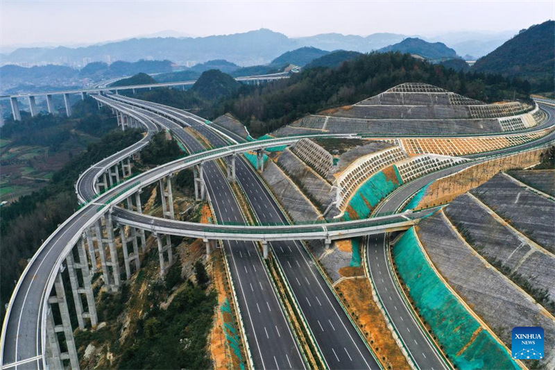 Barabara Kuu ya Guiyang-Jinsha-Gulin nchini China yafunguliwa rasmi kwa matumizi ya umma