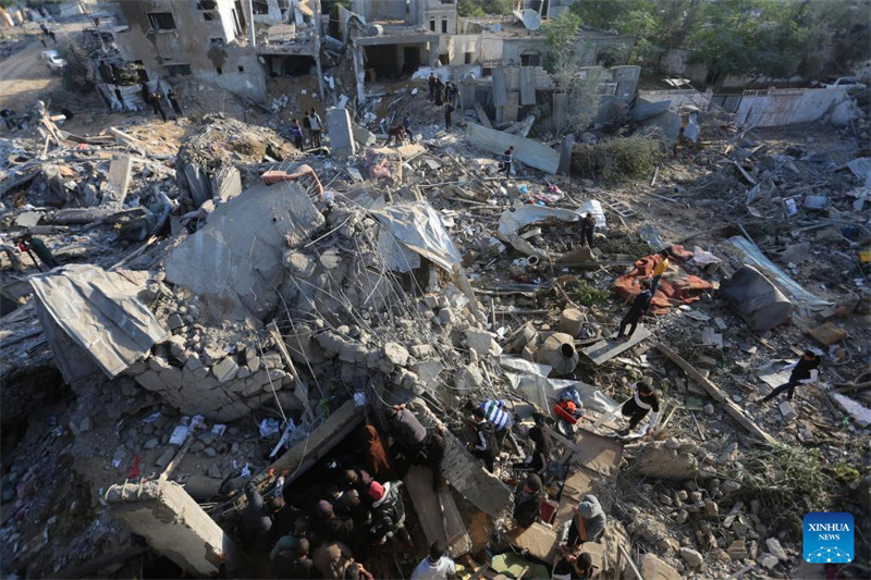 Idadi ya vifo vya Wapalestina yaongezeka hadi 15,899 mjini Gaza