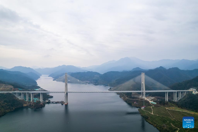 Barabara Kuu ya Guanzhuang-Xinhua katika Mkoa wa Hunan nchini China yaanza kutumika rasmi