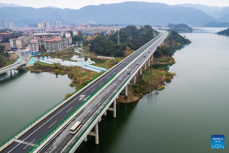 Barabara Kuu ya Guanzhuang-Xinhua katika Mkoa wa Hunan nchini China yaanza kutumika rasmi