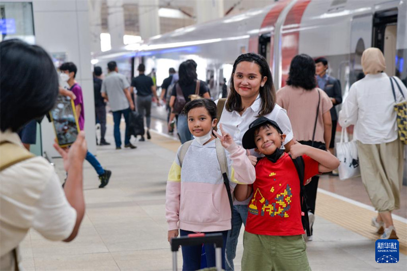 Reli ya Mwendo kasi ya HSR nchini Indonesia yasafirisha abiria zaidi ya 1,000,000