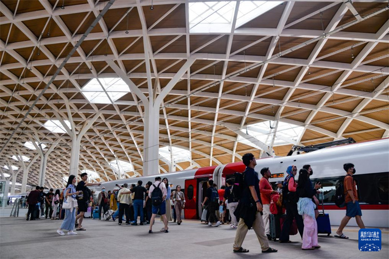 Reli ya Mwendo kasi ya HSR nchini Indonesia yasafirisha abiria zaidi ya 1,000,000