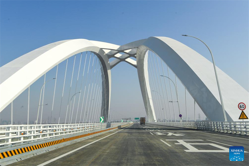 Barabara Kuu mpya yaunganisha Mji wa Beijing na Eneo Jipya la Xiong'an nchini China