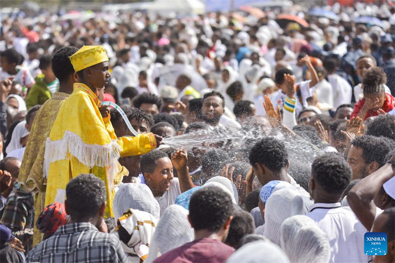 Watu washerehekea Sikukuu ya Timket huko Addis Ababa, Ethiopia