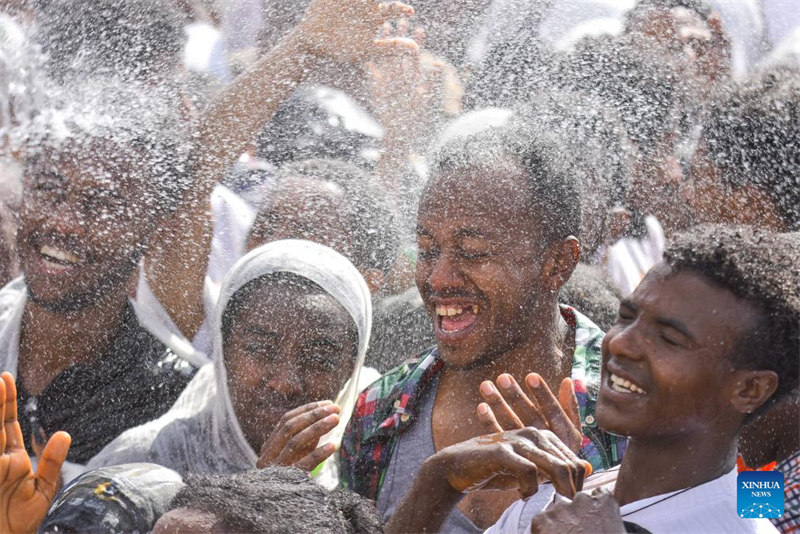 Watu washerehekea Sikukuu ya Timket huko Addis Ababa, Ethiopia