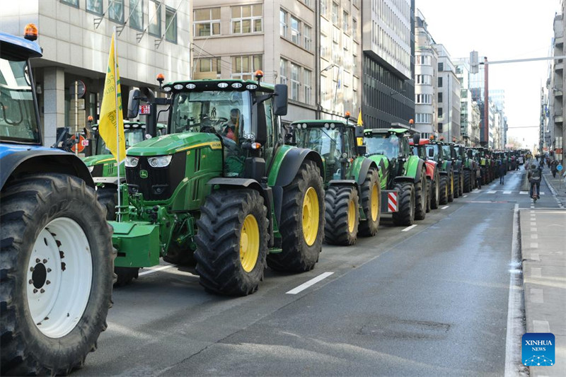 Waandamanaji wafunga barabara karibu na mkutano wa kilele wa EU mjini Brussels