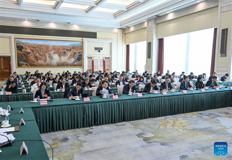 Washauri wa kisiasa wahudhuria mashauriano ya vikundi kwenye mkutano mkuu wa pili wa Kamati ya Kitaifa ya CPPCC
