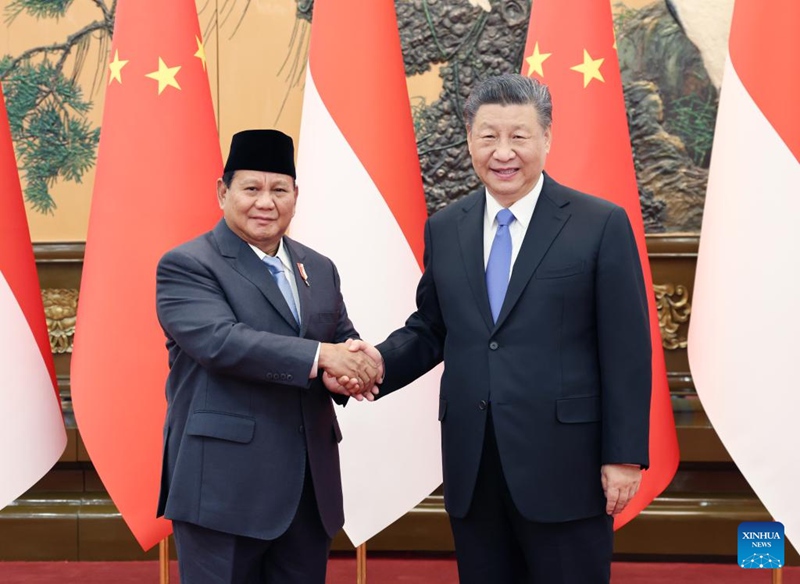 Rais Xi Jinping wa China akifanya mazungumzo na Rais mteule wa Jamhuri ya Indonesia Prabowo Subianto kwenye Jumba la Mikutano ya Umma la Beijing Aprili 1, 2024. (Xinhua/Yao Dawei)