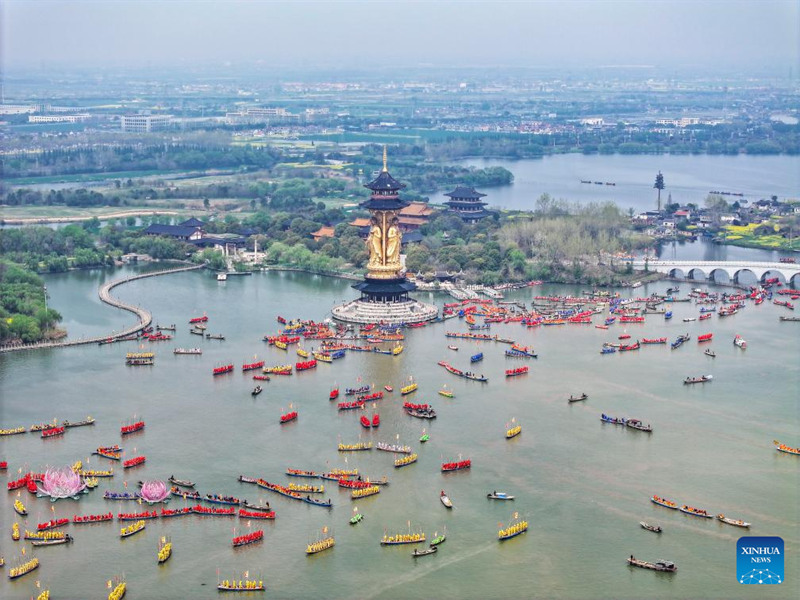 Shughuli ya kuadhimisha Siku ya Mashua ya Qintong  2024  yafanyika Jiangsu, China