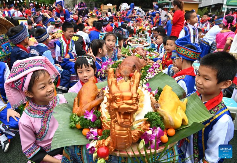 Sikukuu ya Sanyuesan yasherehekewa huko Guangxi, China