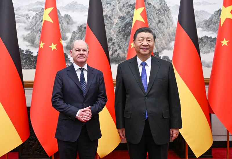 Rais wa China Xi Jinping akikutana na Chansela Olaf Scholz wa Ujerumani kwenye Jumba la Wageni wa Kitaifa  la Diaoyutai mjini Beijing, China, Aprili 16, 2024. (Xinhua/Xie Huanchi)