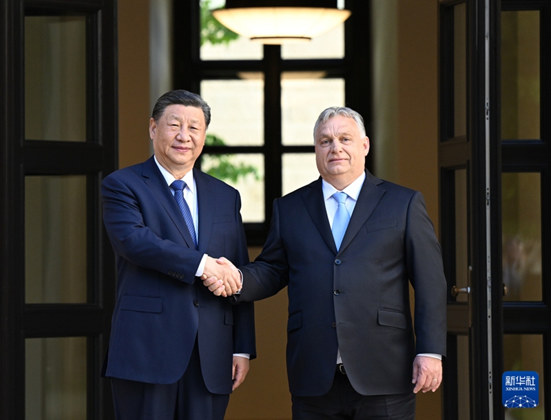 Rais Xi Jinping wa China na waziri mkuu wa Hungary Viktor Orbán wafanya mazungumzo mjini Budapest