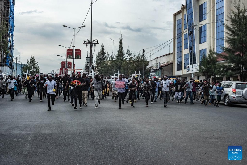 DRC yafanya mazishi ya waathirika wa milipuko mibaya ya makombora katika maeneo ya IDP