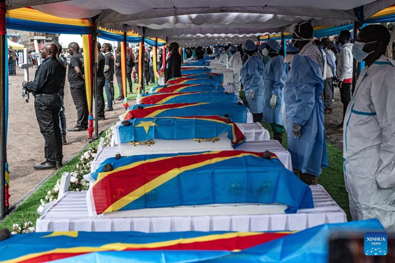 DRC yafanya mazishi ya waathirika wa milipuko mibaya ya makombora katika maeneo ya IDP