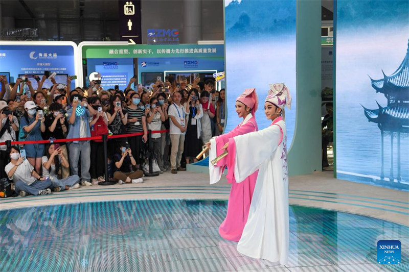 Maonyesho ya kimataifa ya mambo ya kitamaduni yafunguliwa katika Mji wa Shenzhen, Kusini mwa China