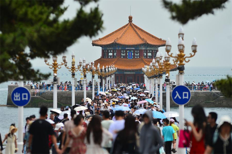 Utalii katika mji wa pwani wa Qingdao wapamba moto katika siku za majira ya joto