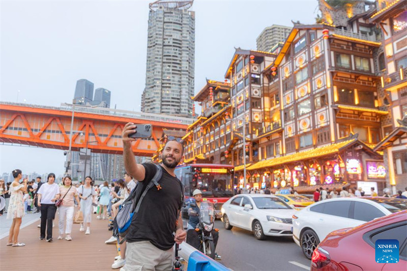 Mji wa Chongqing, China washuhudia ongezeko la watalii wa kigeni kufuatia hatua wezeshi