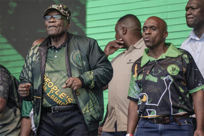 Jacob Zuma akishiriki kwenye kampeni ya Chama cha Umkhonto weSizwe (MK) mjini Johannesburg, Afrika Kusini, Mei 18, 2024. (Picha na Ihsaan Haffejee/Xinhua)